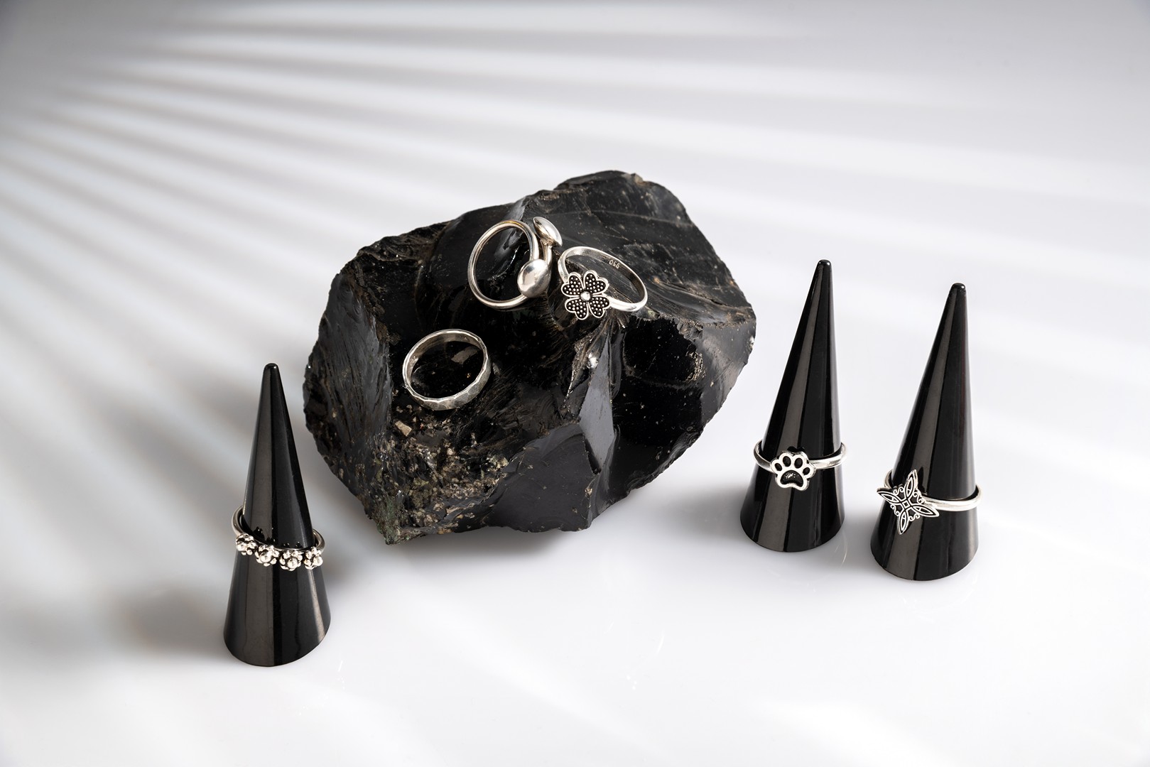 Anillos Modernos